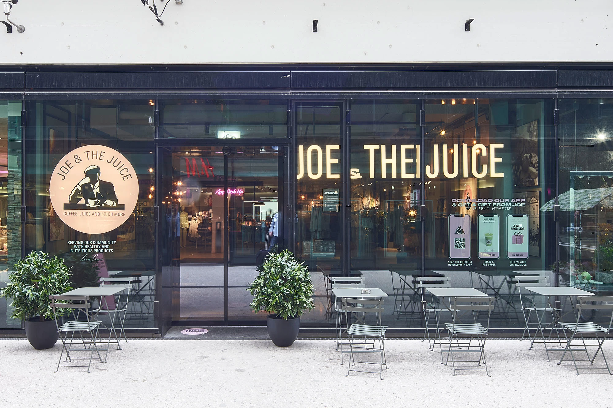 Front von JOE & THE JUICE