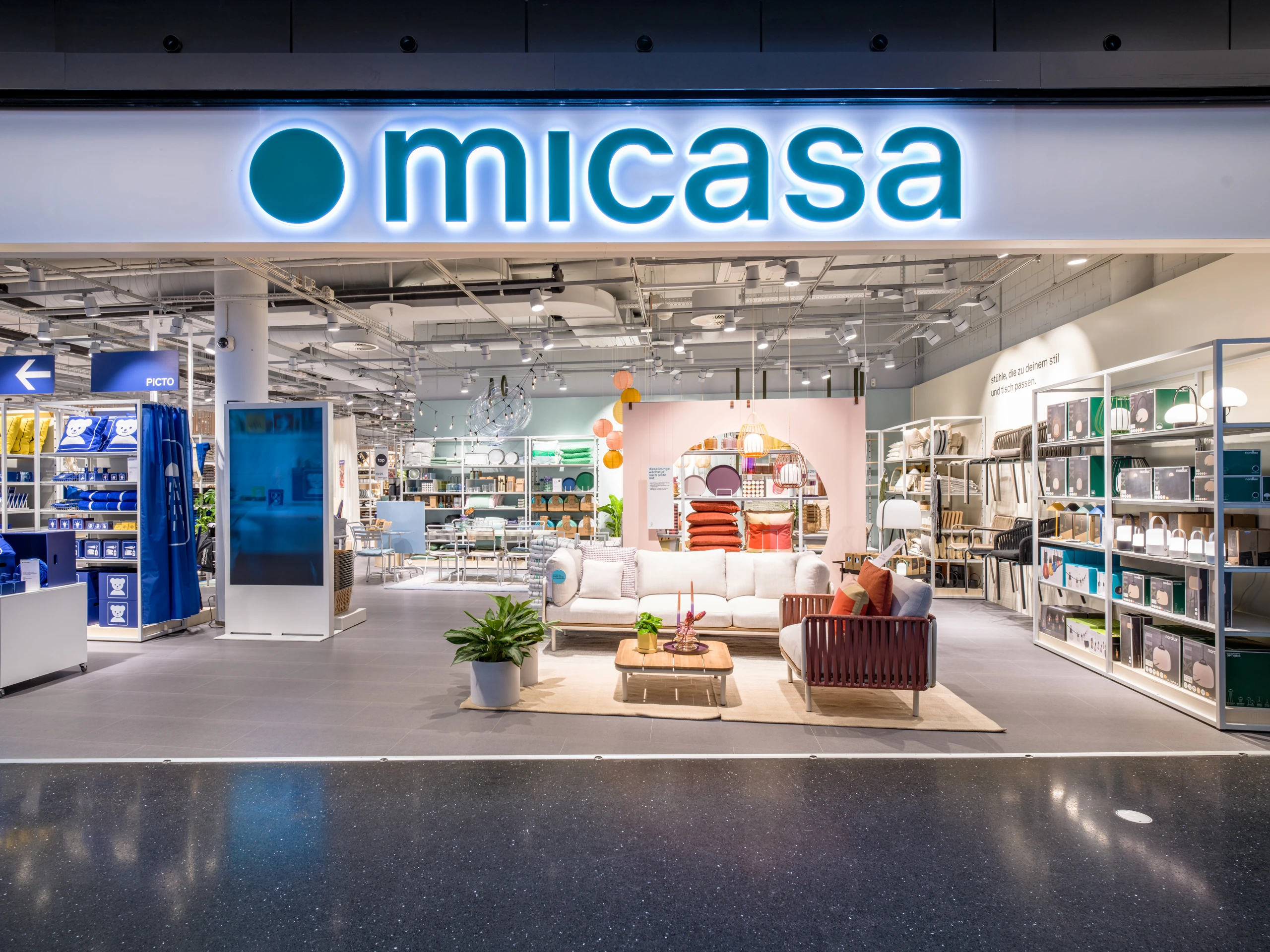 Front von Micasa home