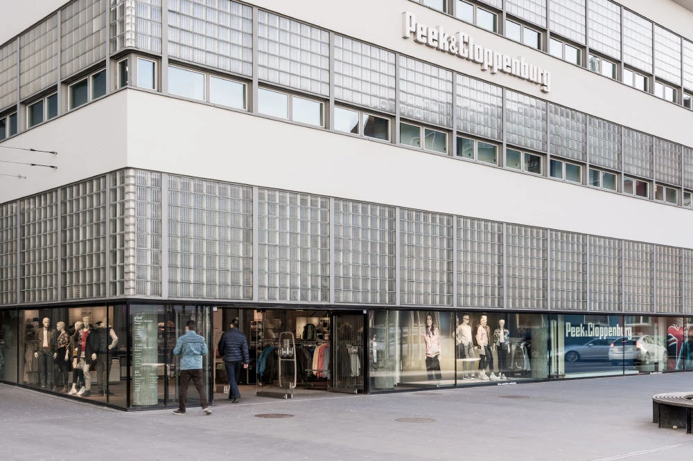 Exterior view of Peek & Cloppenburg