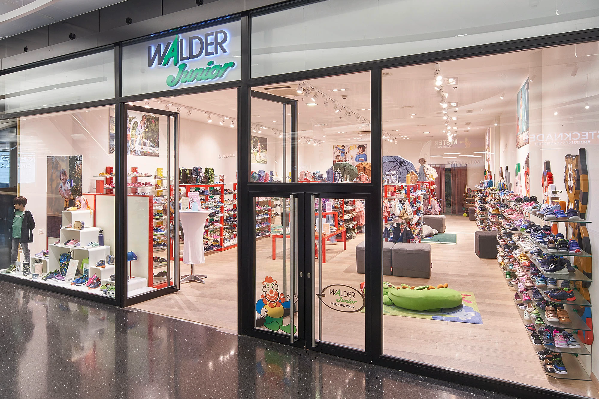 Exterior view of Walder Junior