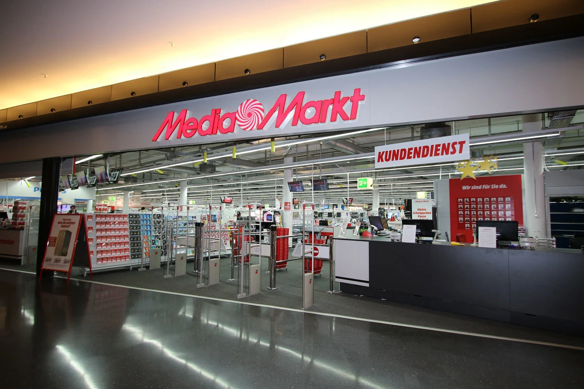 Front of Media Markt