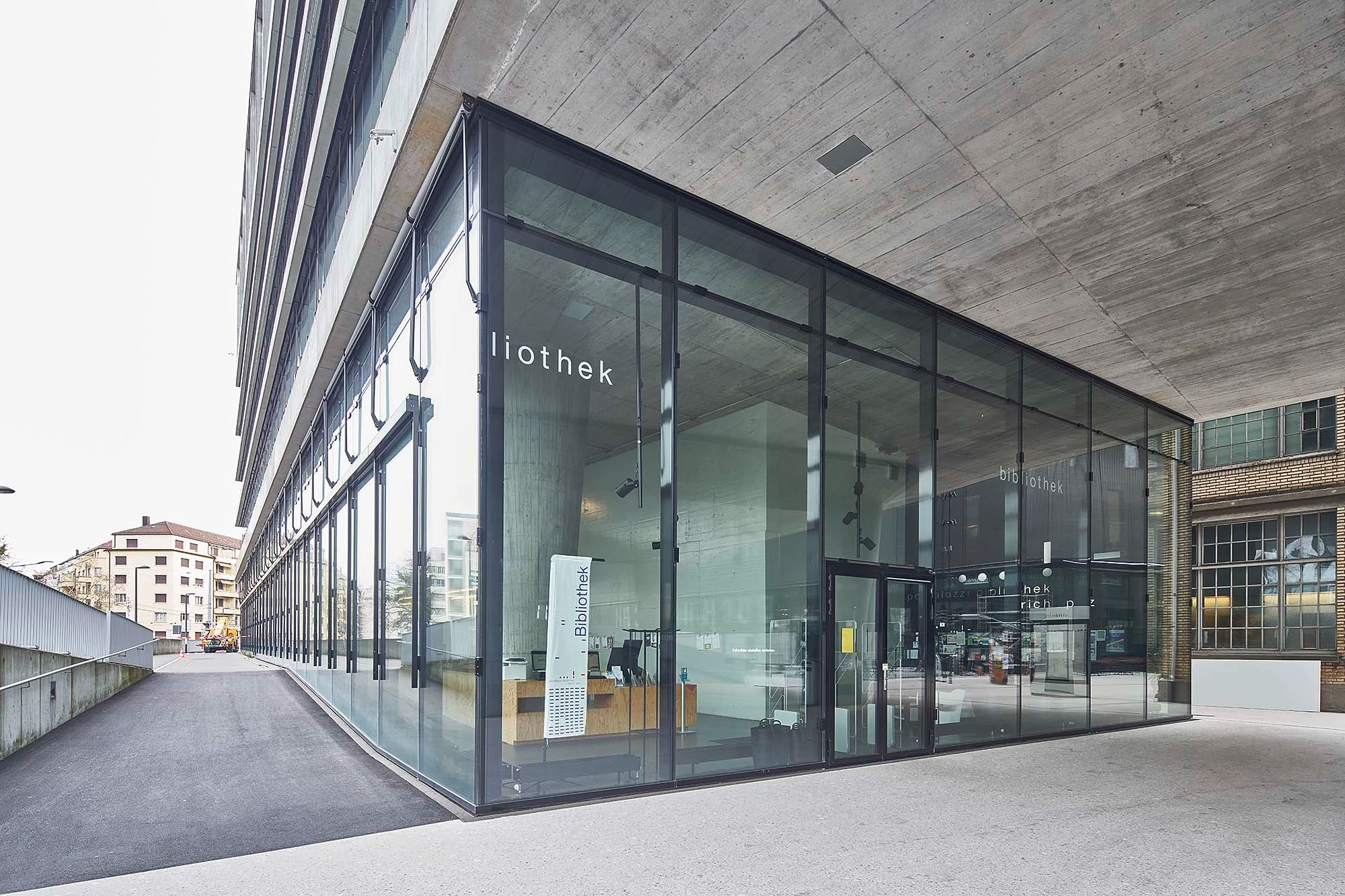 Exterior view of PBZ Pestalozzi Bibliothek Zürich