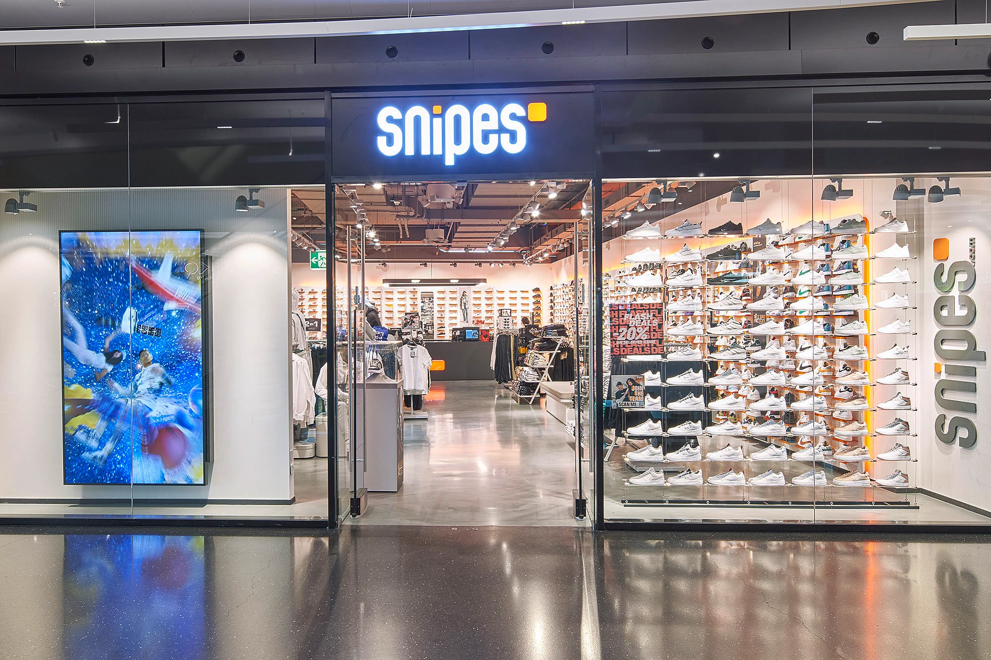 Front von Snipes