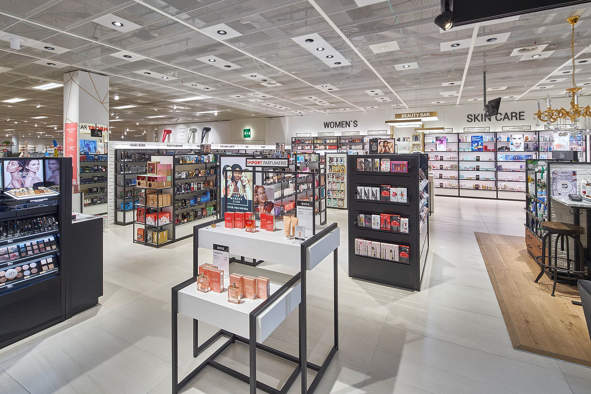 Innenansicht von Import Parfumerie