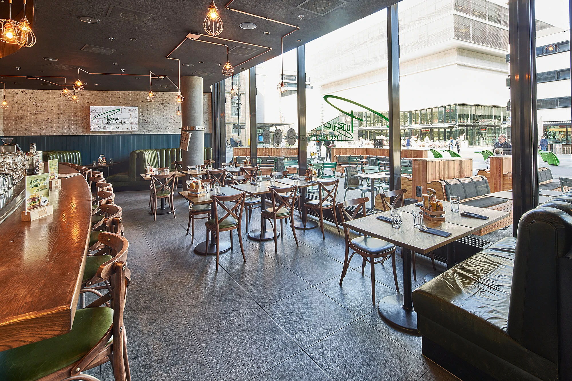 Innenansicht Public Burger