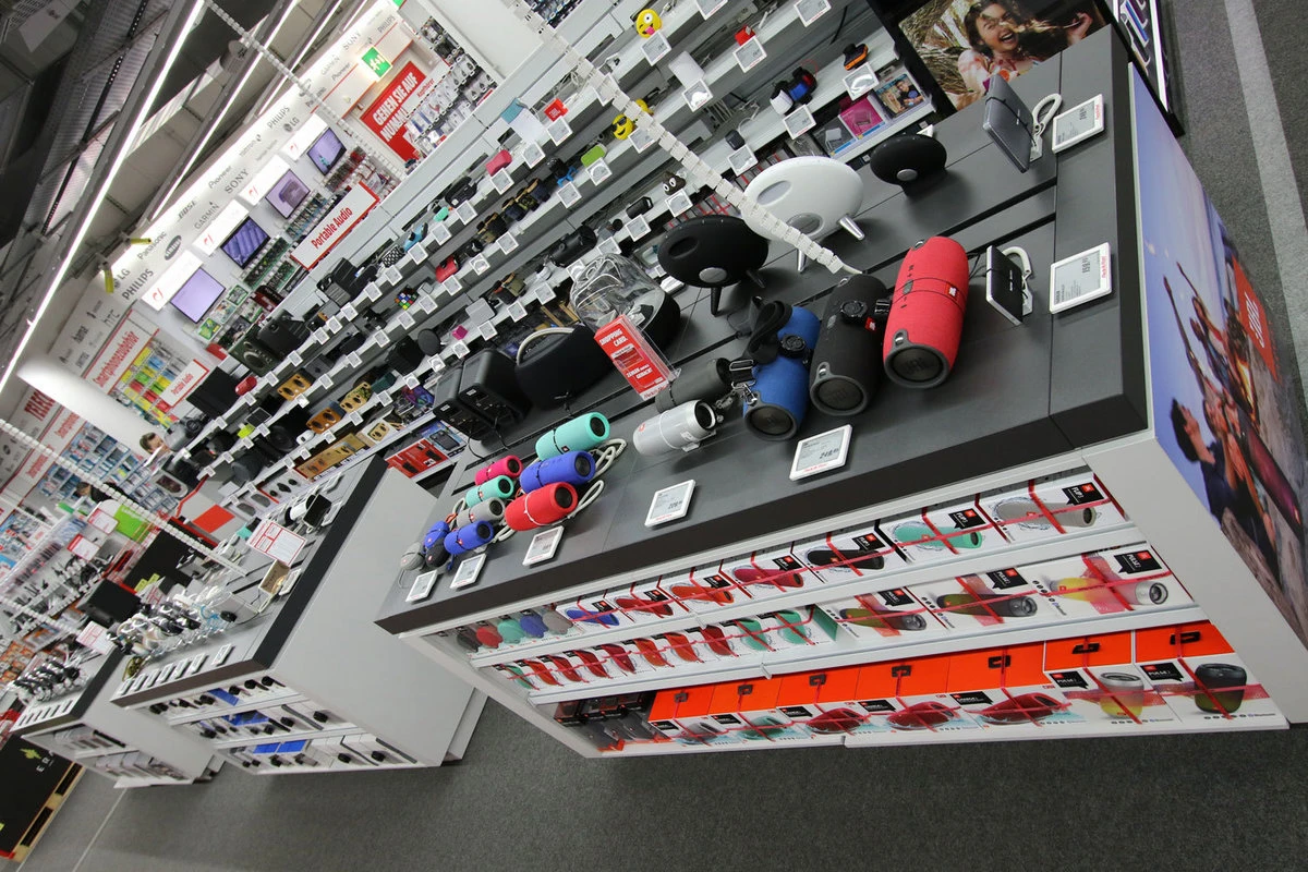 Interior view of Media Markt