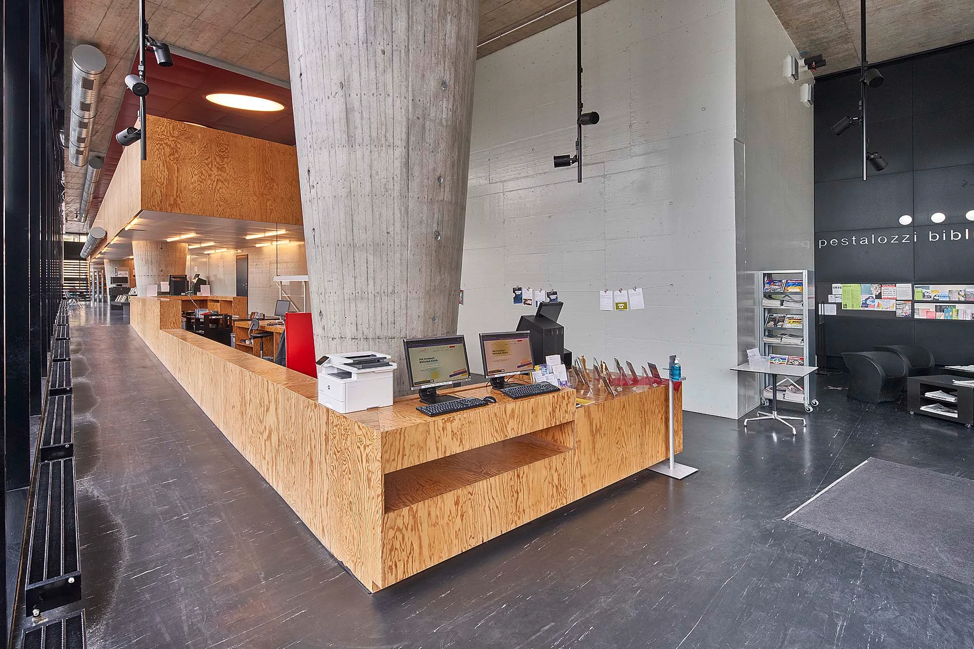 Interior view of PBZ Pestalozzi Bibliothek Zürich