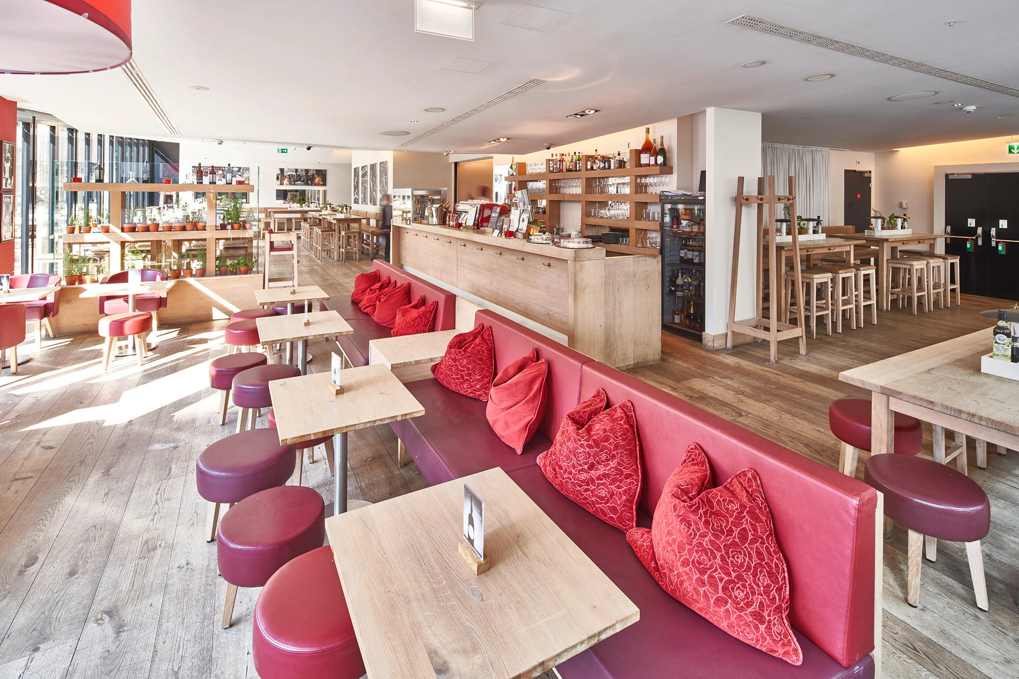 Interior view of Vapiano